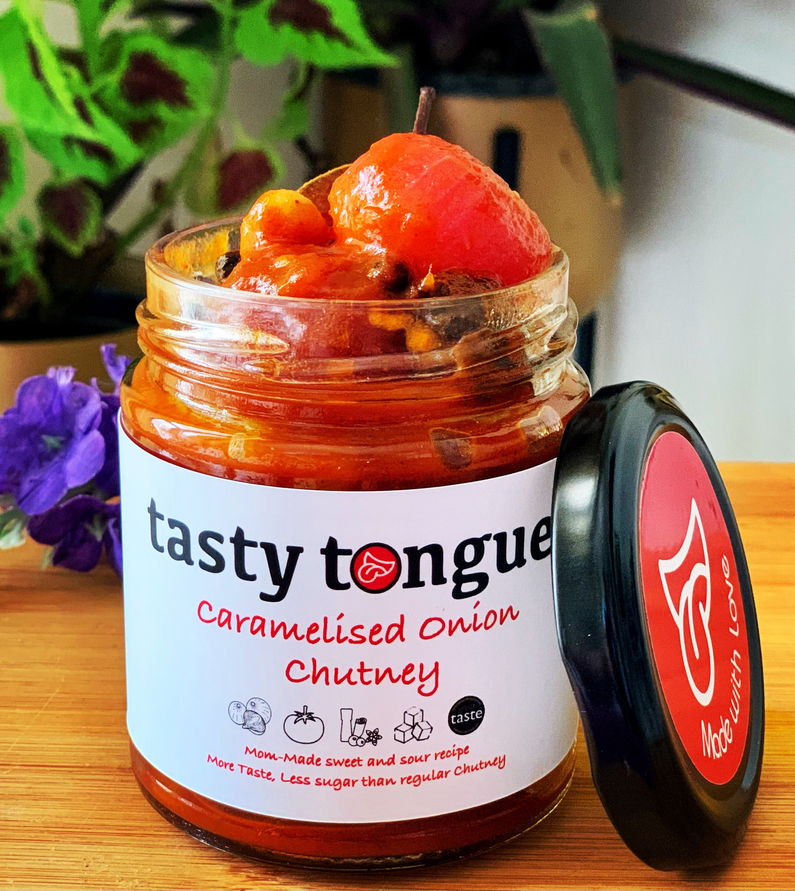 Signature Mom-made Chutneys: Aam ki Chutney+Tamatar Lehsun Ki chutney+Caremalized Pyaaz Chutney | 750 Gms